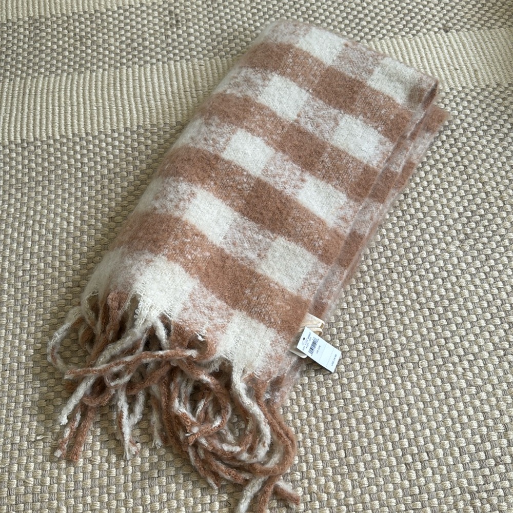 Aerie Plaid Blanket Scarf